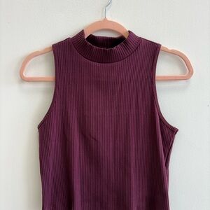 Old Navy Sleeveless Ribbed Tank in Rich Burgundy